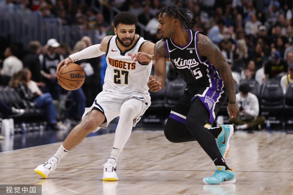 尤其是在摩 尤其是在摩